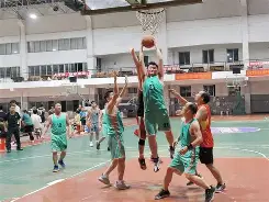 ag体育中国官网-窗口期体能课后，深圳男篮绝杀压哨备战法甲，球迷炸锅，临场指挥获称赞