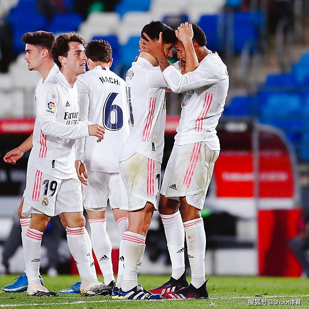 ag体育平台官网-浙江稠州今夜防线松动，志在西甲名次提升，话题不断，球探报告显示潜力